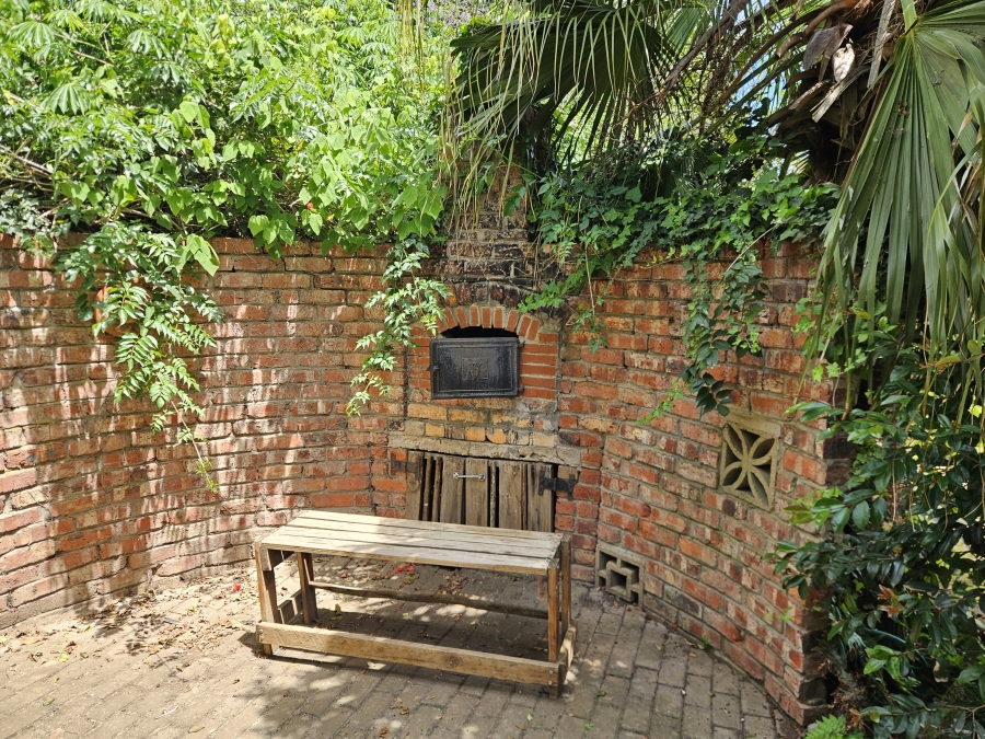 4 Bedroom Property for Sale in C Place Eastern Cape